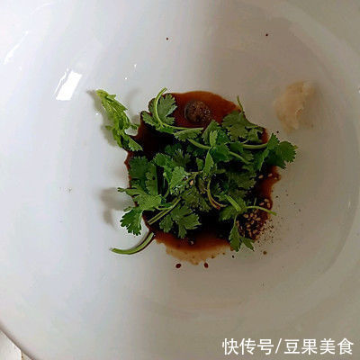 猪油|让人闻香止步的高芋芋版鸡蛋高汤面