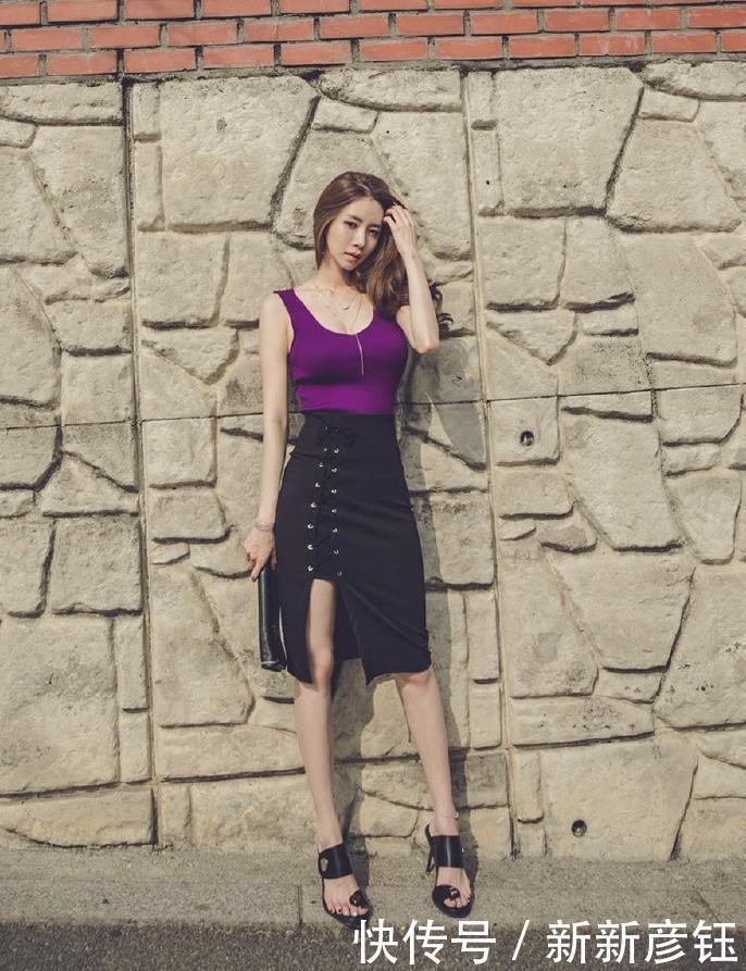 街拍凹凸有致的线条美,最适合穿紧身裤了