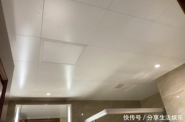 铝扣板|请吊顶工人吃了一顿饭,获得了三个卫生间吊顶的实用性建议!
