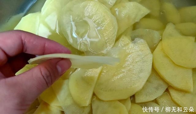 土豆加一物,比学校门口的还要美味