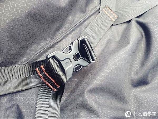 磕碰|好一个硬派型者：悠启旅行箱撒哈拉