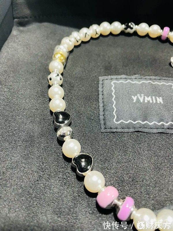 女神@别忘了11.11是光棍节!拒绝直男礼物,教你用一条项链搞定女神!