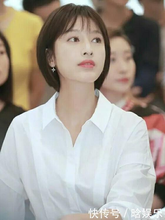 女性|女人到了中年,头发别留太长!今年流行这5种“短发”,时髦减龄