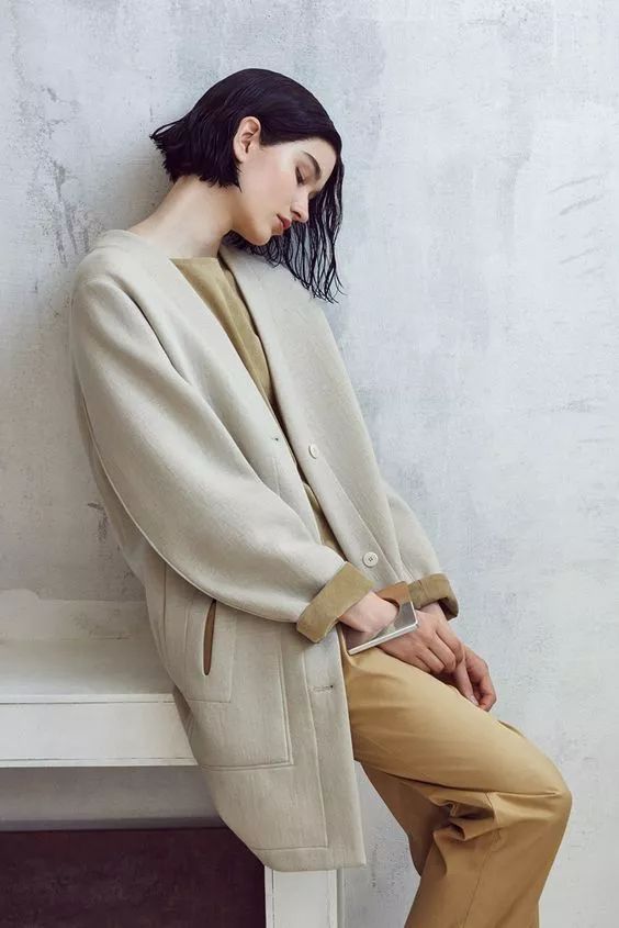 极简风 极简风穿搭高级又显气质,想要穿好看真的不难,照这三点做就对了