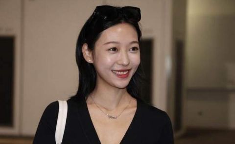 iss香港小姐選美大冷門！甜美富家女大熱倒灶慘遭淘汰，網友稱有黑幕