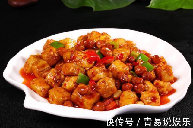 几道特色菜,味道美极了,老人们超级喜欢