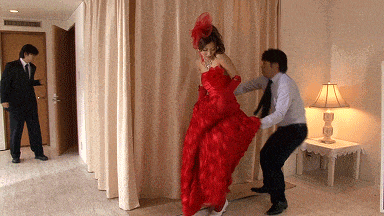 |搞笑GIF: 姜还是老的辣 以后再也不跟老丈人打牌了