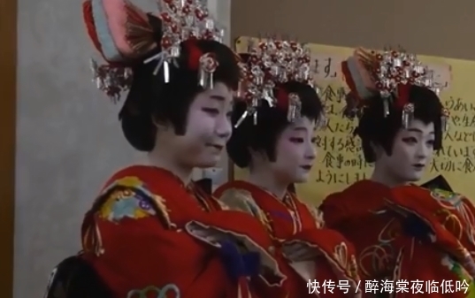 歌妓|日本女人的这种职业,薪水非常高,但是愿意做的人却很少