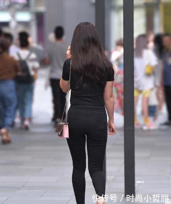 时尚女孩 微胖女孩也可以更美,简约修身的穿搭让造型轻松美起来