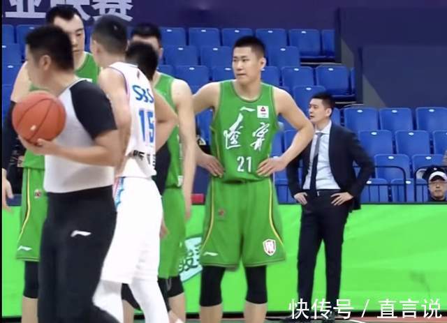 辽宁队|CBA驱逐郭艾伦辽篮为何忍气吞声?杨鸣全程无语,李洪庆该出手了