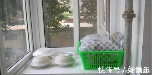 邻居|头一次见卫生间能这样装,真是太漂亮了,邻居们天天来取经!