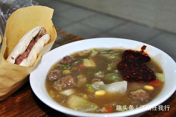 口味|你的城市有什么特色早餐这个地方的最重口味!