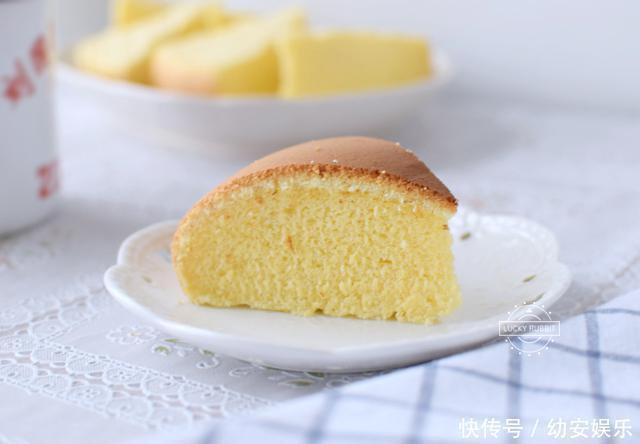 电饭锅蛋糕不蓬松还塌陷？注意这几个细节，我做一次就成功