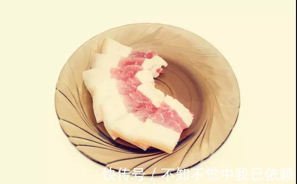 月季开花爆盆很简单，用3种自制花肥，吃了蹭蹭长，轻松满盆！