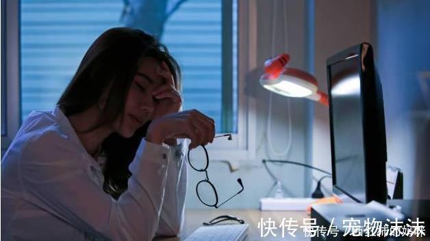 预防心脑血管疾病|想知道血管堵不堵,握紧拳头30秒,若有这1表现,或是血太浓了