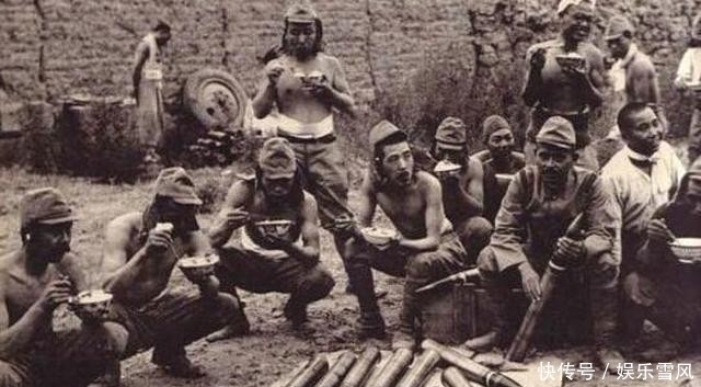 为啥|狡猾的日本士兵为啥不用钢盔?而喜欢带布帘的军帽,原因很简单