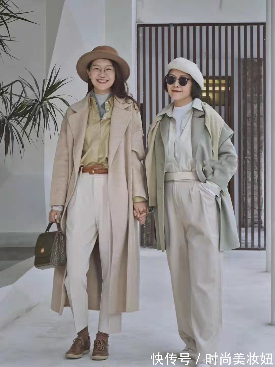 浅色|“时髦妈妈”都不穿大妈装了,无龄感穿搭更高级,照着穿减龄洋气