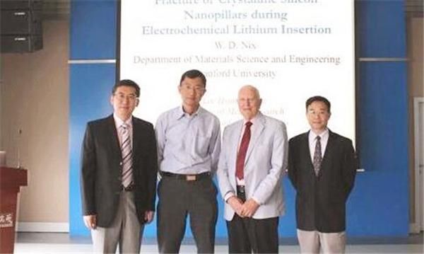  忘恩负义|中国神童高华健：中美德三国出高薪抢他，他随入美但并未忘恩负义