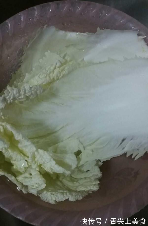 白菜|炒白菜,直接放油再下锅就错了,一招教你做出美味的白菜,特好吃