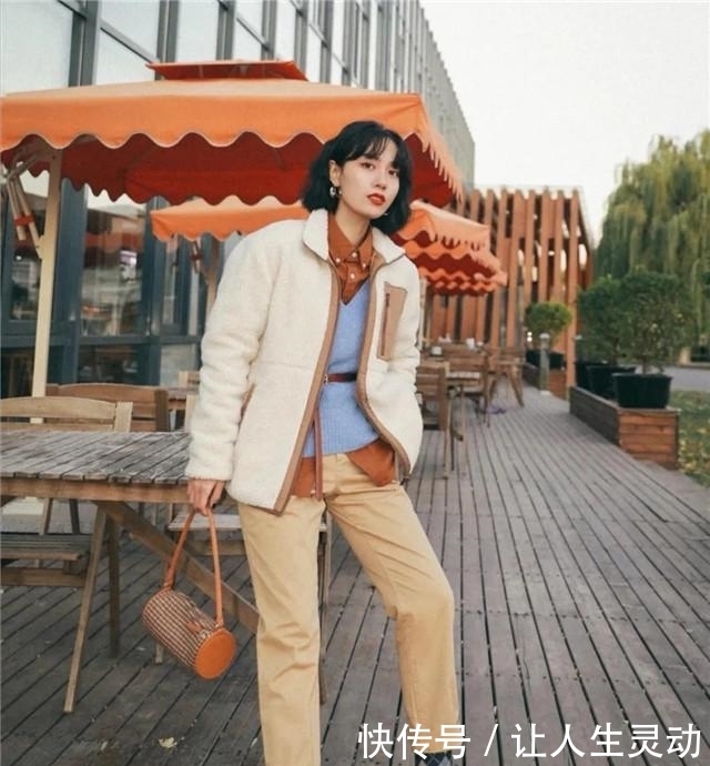 40岁女人,穿什么颜色最好看?这3个“干净色”,衬肤色显气质