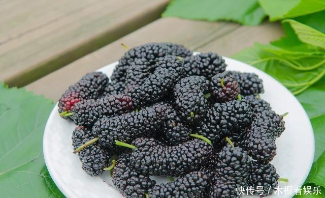 排毒养颜|皱纹“讨厌”这5种水果,女人每天吃两口,或让皮肤紧致有弹性