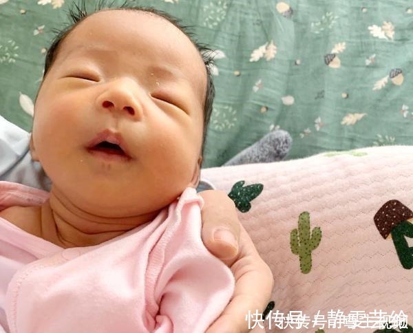 妈妈|喂夜奶后还需要拍嗝吗很多妈妈都不知道,来看看正确做法!