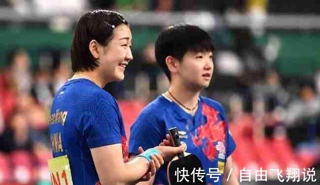 机场|刘国梁在机场护着孙颖莎,不懂球的胖子太可爱了