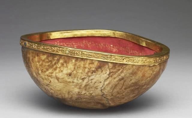 汉人|匈奴人抓到苏武、李陵等汉人俘虏,为什么优待他们在本族娶妻生子