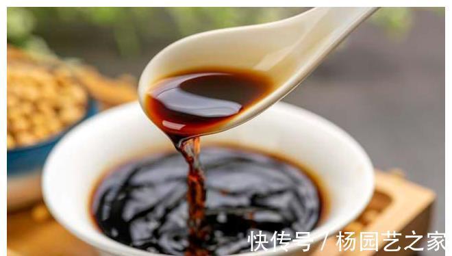 调味品|蚝油能代替酱油吗?看看酱油和蚝油的区别,不要再乱用了