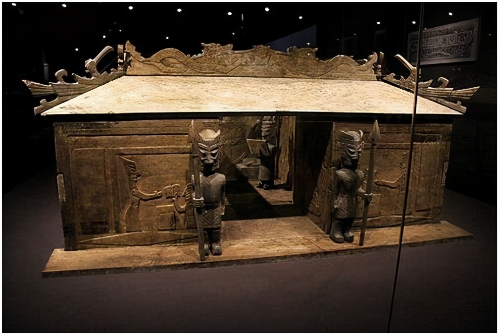 三星堆|“公廨”是三星堆民间文物，可是三个失误之处，证明它是艺术品