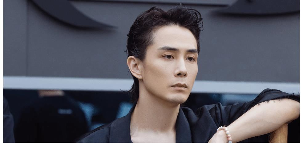 比赛|重看《哥哥》第一期,我发现三个细节,左右了整季比赛的走向