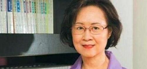 袁行恕|“师生恋”意外怀孕,想打掉却发现是龙凤胎,女儿如今“家喻户晓”