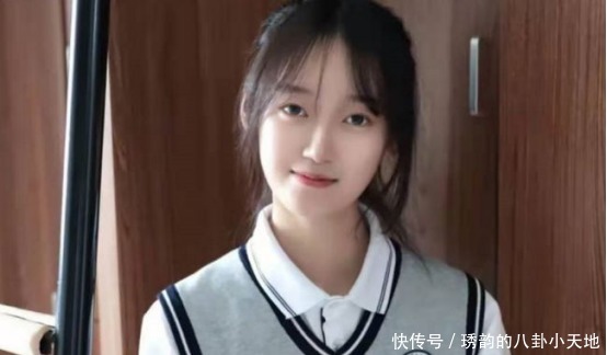 男生|中学生“发型标准”出炉,女生要求“不过三”,男生:苍天饶过谁