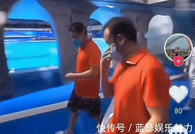 全红婵|2大保镖护送!全红婵昂首挺胸走在中间,夏天穿大棉袄挺喜感