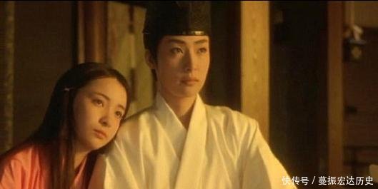 美人如花隔云端深度解析 源氏物语 以花喻人的三重意义 快资讯 美人如花隔云端深度解析 源氏物语 以花喻人的三重意义 快资讯