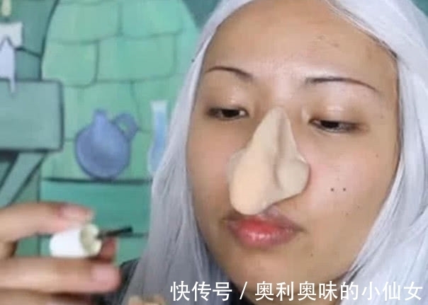 仿妆 小姐姐仿妆走红，戴上帽子以后，网友：不忍直视
