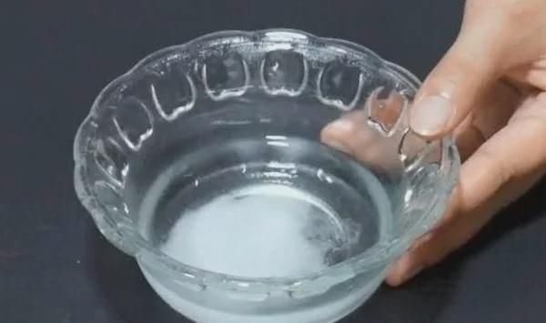 方法|床垫睡久了螨虫成窝,教你一个土方法,3步轻松清除去除