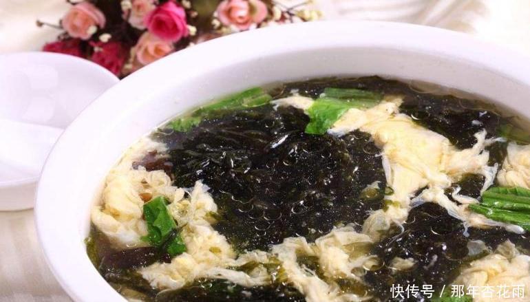 鸡蛋汤|经常咳嗽多痰的人，莫慌不妨多吃此菜搭配，润肺止咳，排毒美颜