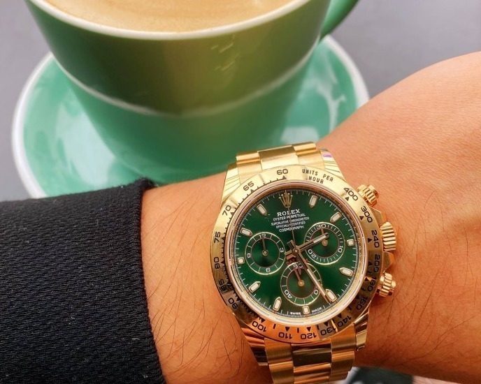 百达翡丽 有点钱的戴劳力士,不差钱的戴百达翡丽,鹦鹉螺你喜欢吗