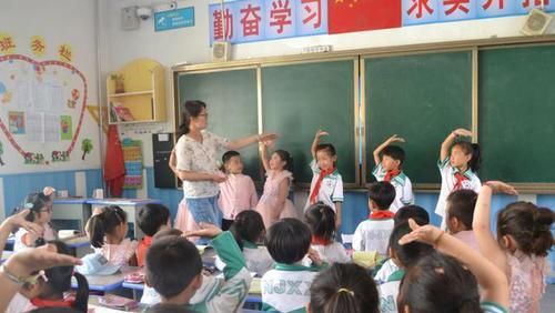 “别上幼小衔接班”，越来越多小学教师，不建议提前学习小学知识