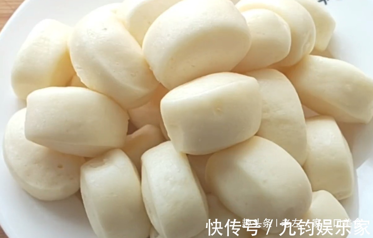 不用发面，一次醒发成型的奶香小馒头做法，一口一个，孩子超喜欢