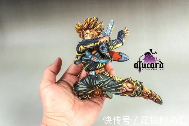 德兰克斯二次元,我都想用来做手机屏保了!