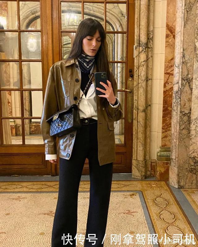 先别买针织衫！今秋必买的上衣是这件，配西装外套太好看了