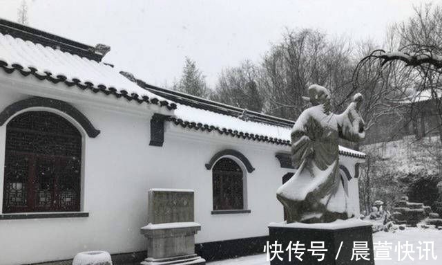 忧愁&王安石晚年很经典的一首诗,无一句不经典,每一句都充满了诗意