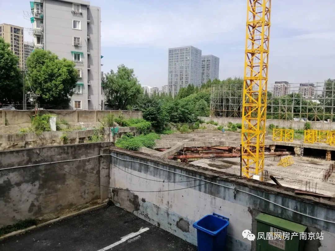 土地使用权|拿地21年，停工6年！江宁烂尾楼被接盘后仍难复活