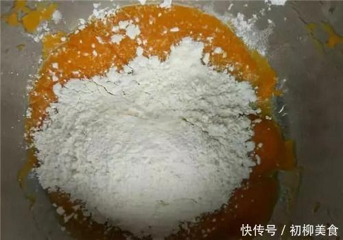 低脂|女儿隔几天就馋这蛋糕，无油低脂，不发酵不用烤箱，吃起来软绵绵