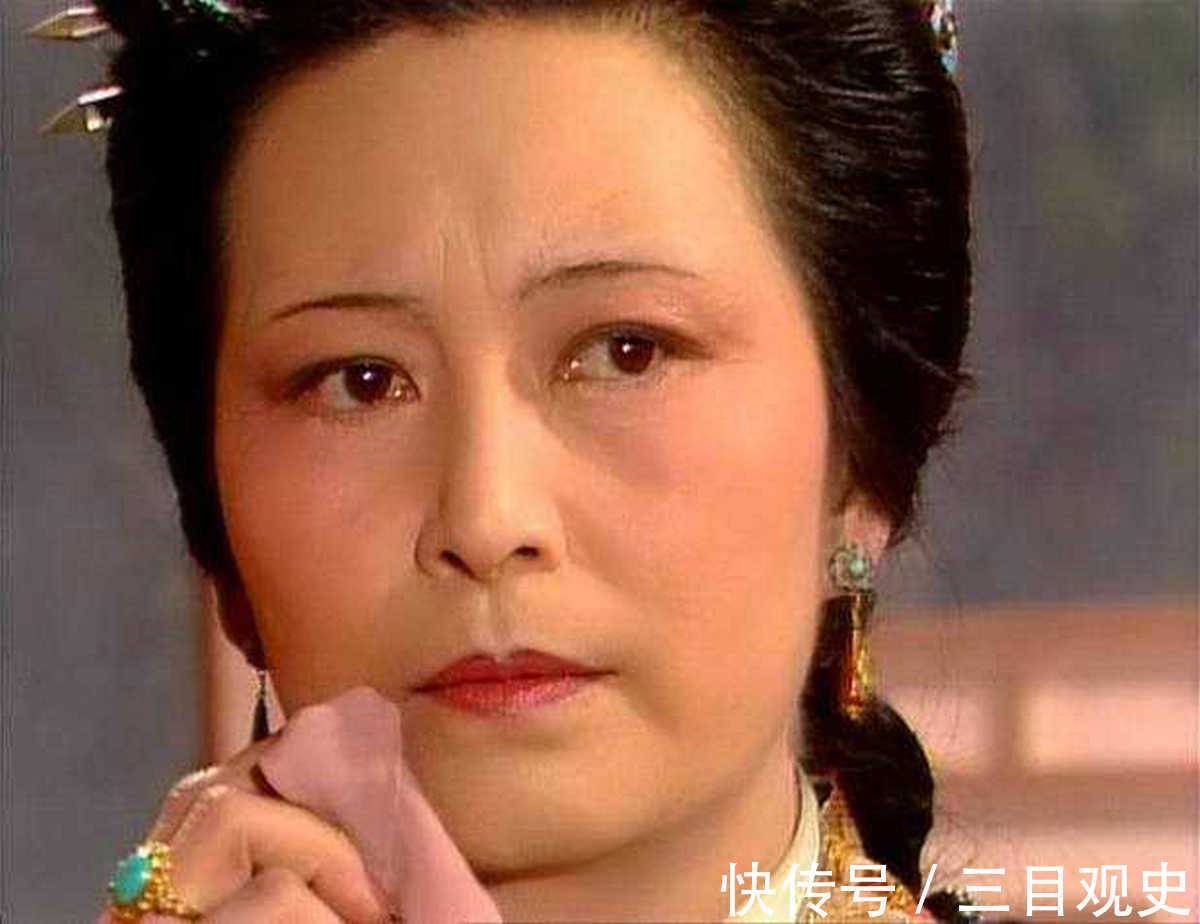 贾宝玉&《红楼梦》:贾宝玉会娶薛宝钗,在第四回就已经出现端倪