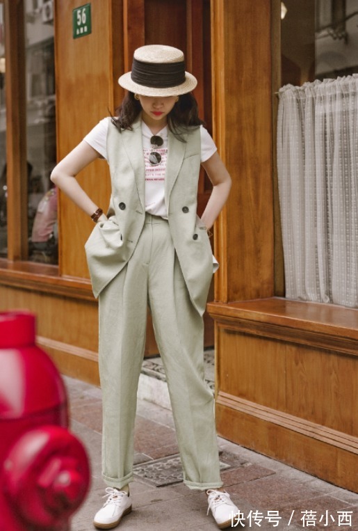 单品|温差大的秋天怎么穿?跟着三木学习“1+1”叠穿,不费劲还时髦