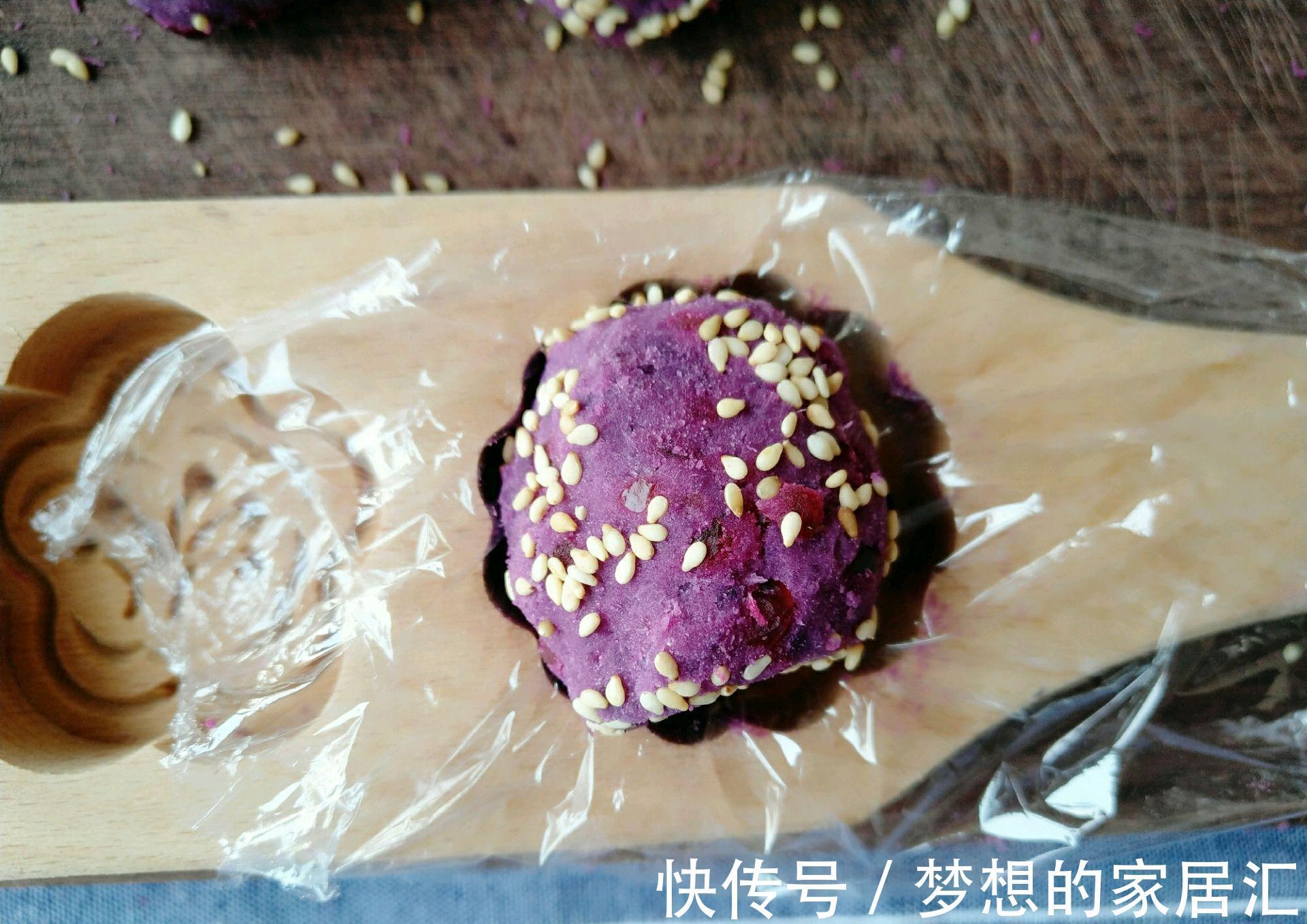 紫薯泥|香甜软糯的紫薯饼,颜值高味道好,咬一口就爱上的味道