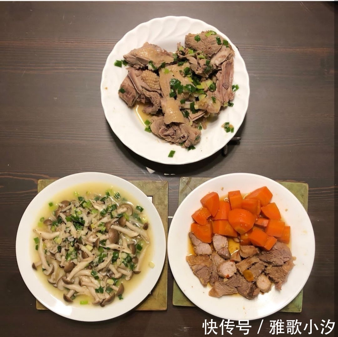 却说|“精明主妇”晒小两口的极简晚餐,网友却说:这哪里够吃?